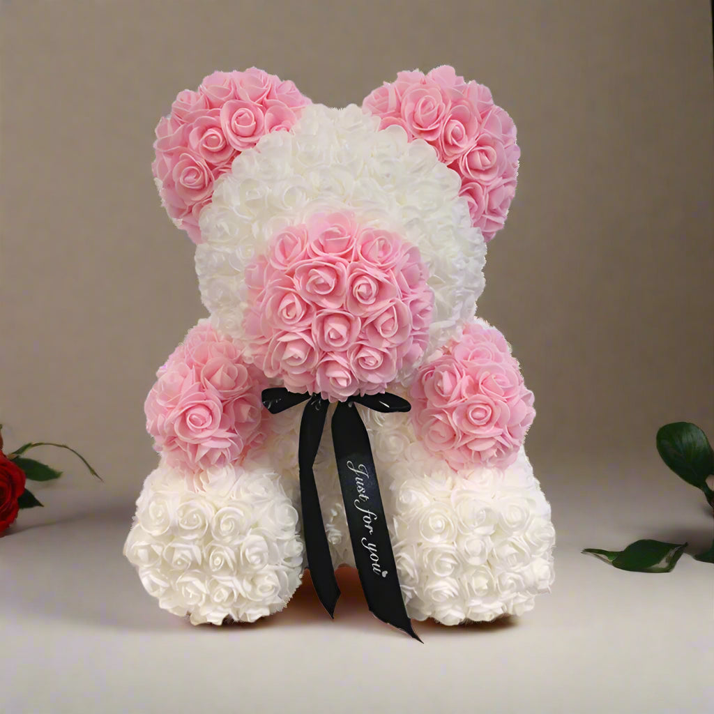 40cm red rose teddy bear with white heart inside clear display box
Handcrafted rose bear made from artificial foam roses
Romantic gift-ready rose bear in transparent packaging with red ribbon
Close-up of textured red and white foam roses on teddy bear
Elegant rose bear with heart-shaped center in deluxe gift box
Artificial rose teddy bear for Mother's Day, weddings, or anniversaries
Detailed shot of white heart roses on red floral teddy bear
Rose bear in clear gift box with red satin bow
Lux