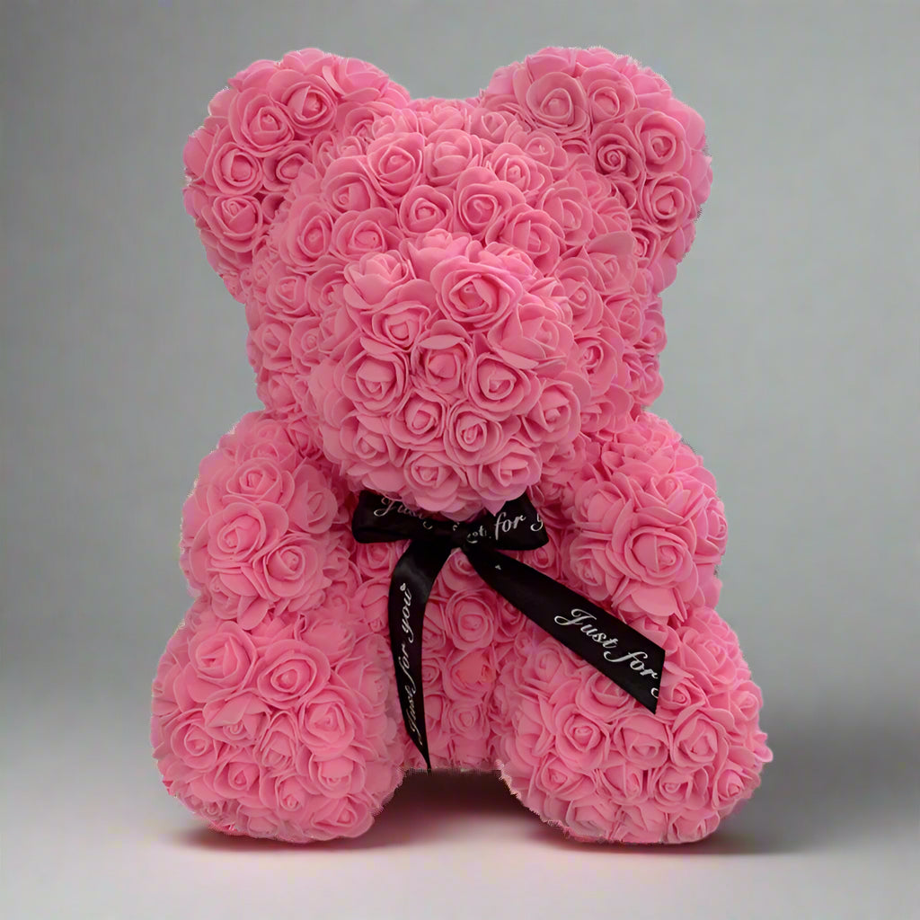 40cm red rose teddy bear with white heart inside clear display box
Handcrafted rose bear made from artificial foam roses
Romantic gift-ready rose bear in transparent packaging with red ribbon
Close-up of textured red and white foam roses on teddy bear
Elegant rose bear with heart-shaped center in deluxe gift box
Artificial rose teddy bear for Mother's Day, weddings, or anniversaries
Detailed shot of white heart roses on red floral teddy bear
Rose bear in clear gift box with red satin bow
Lux