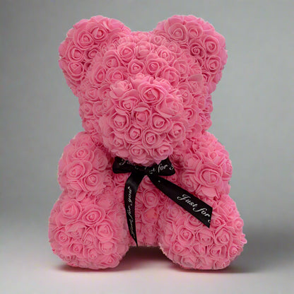 40cm red rose teddy bear with white heart inside clear display box  
Handcrafted rose bear made from artificial foam roses  
Romantic gift-ready rose bear in transparent packaging with red ribbon  
Close-up of textured red and white foam roses on teddy bear  
Elegant rose bear with heart-shaped center in deluxe gift box  
Artificial rose teddy bear for Mother's Day, weddings, or anniversaries  
Detailed shot of white heart roses on red floral teddy bear  
Rose bear in clear gift box with red satin bow  
Lux